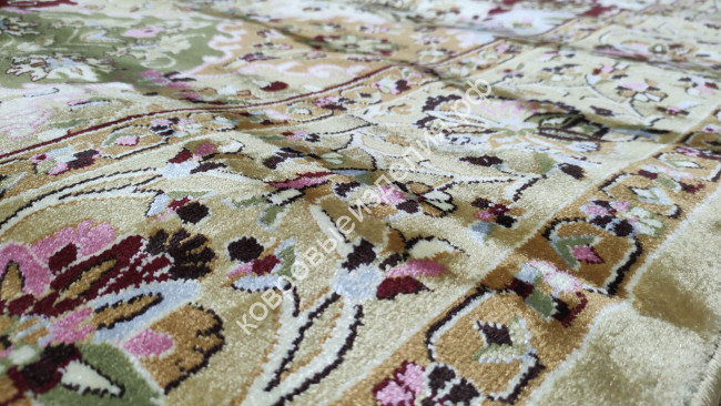 Ковер "Kandahar" (2013B_SARI / SARI) Прямой 1,5х2,3 Ковер "Kandahar" (2013B_SARI / SARI) Прямой 1,5х2,3